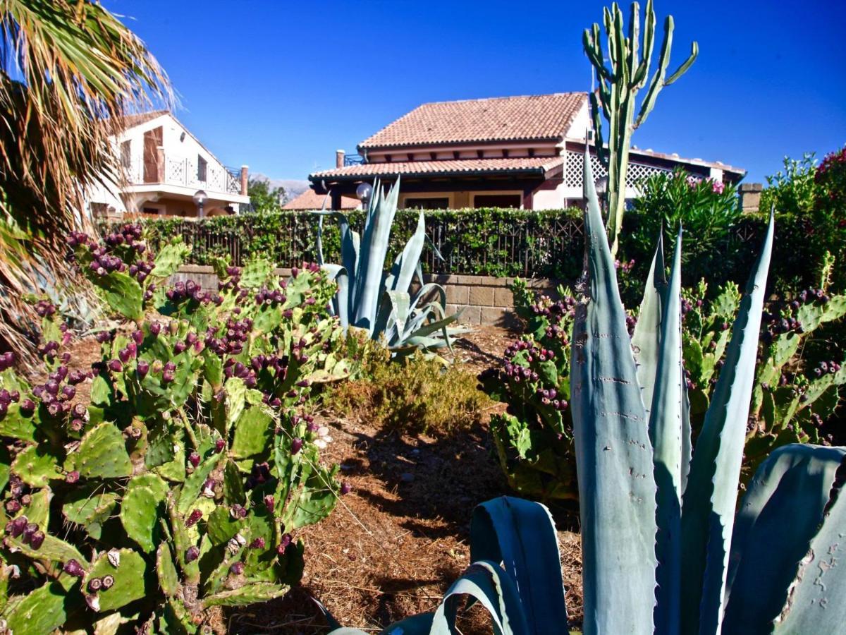 Villa Amare Кампофеличе-ди-Роччелла Экстерьер фото